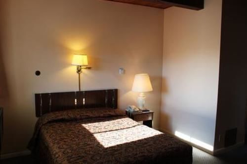 Thunderbird Motel Покателло Экстерьер фото